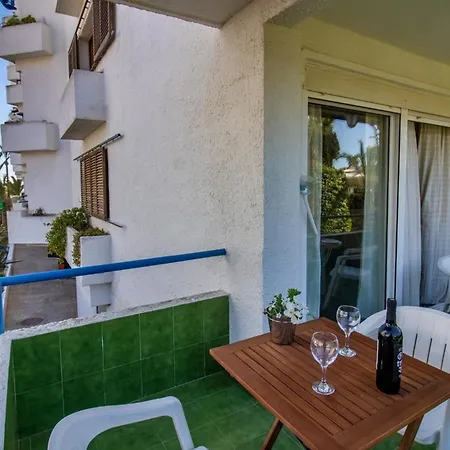 Apartamento Marina - Junto Al Puerto Deportivo *